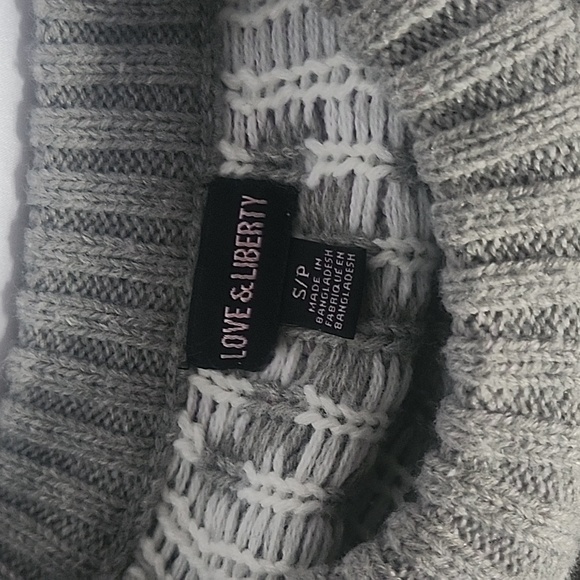 Nordic grey reindeer sweater - Picture 4 of 7